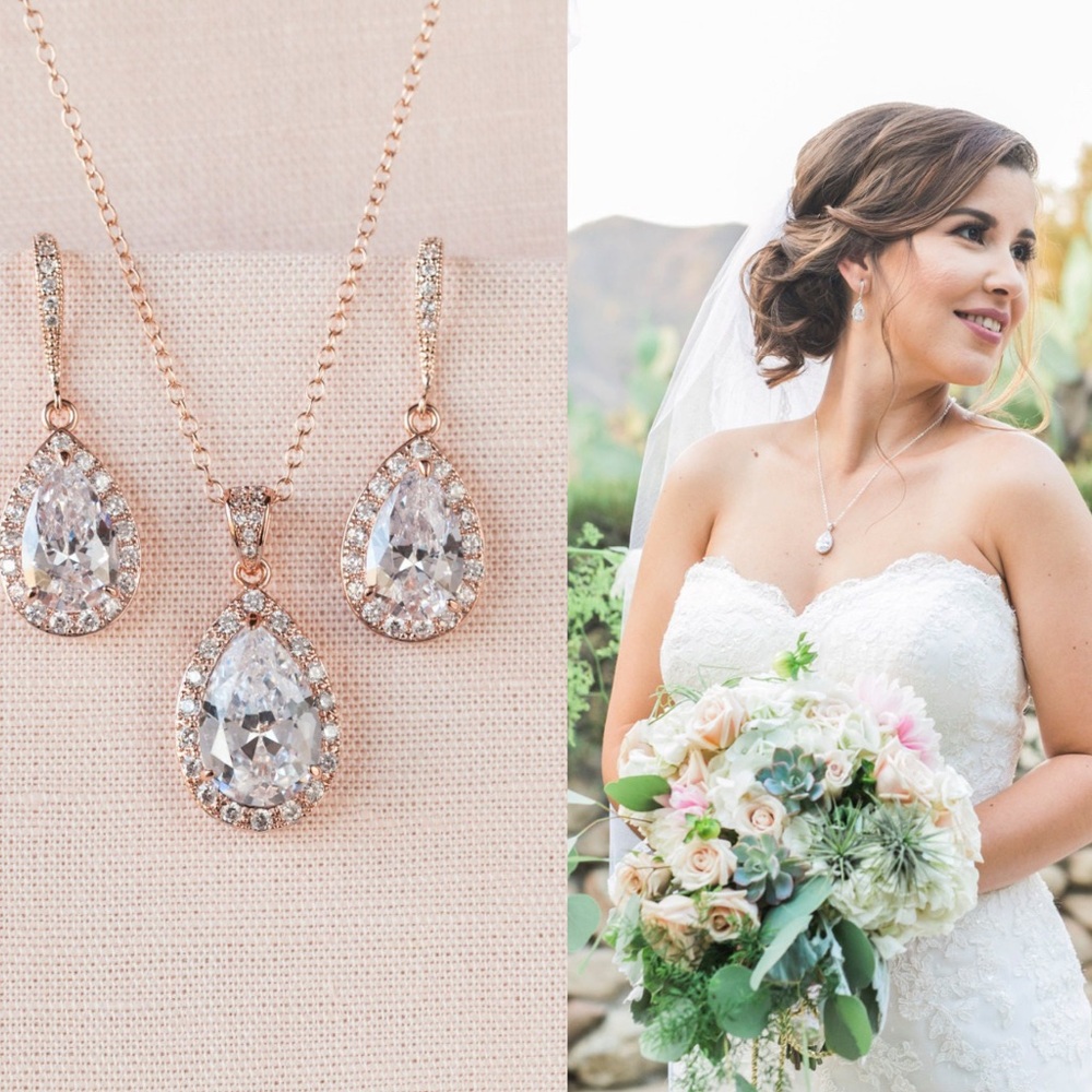 Gold Bridal Wedding Jewelry Set, Drop Earrings and Necklace
